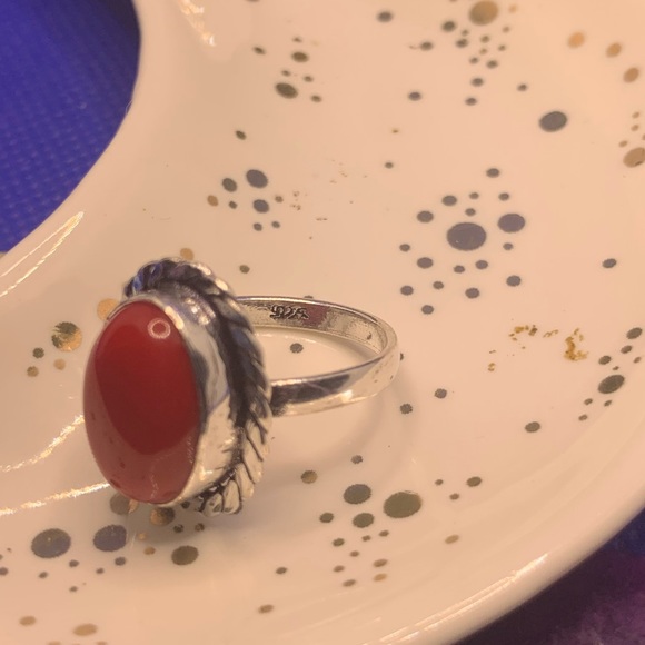 Dainty Red Coral Ring in Cute Twisty Setting. .925 Silver Plated. Size 5.5 - Picture 7 of 10